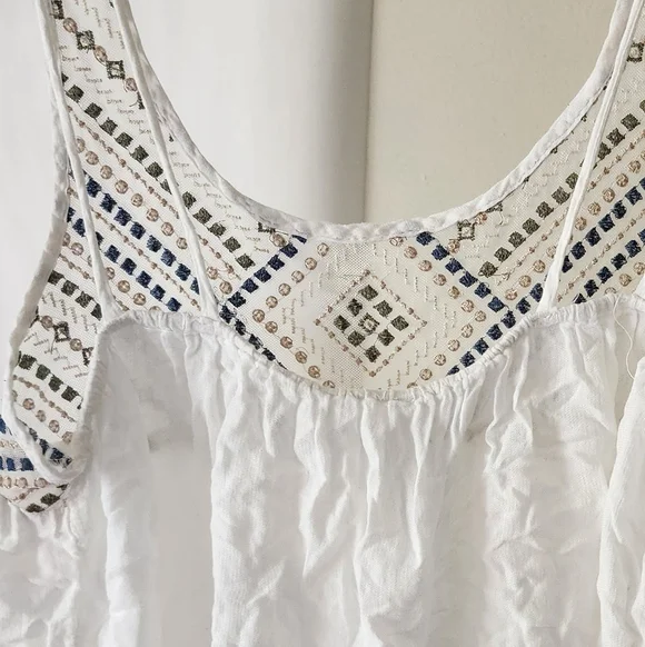 Aeropostale Tank Top Blouse Ivory/Embroidered - Picture 7 of 7
